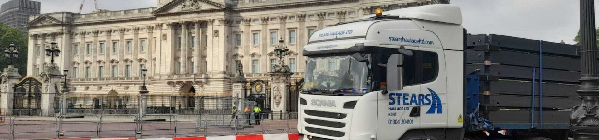 FLATBED SPECIALISTS SERVING THE UK AND BEYOND